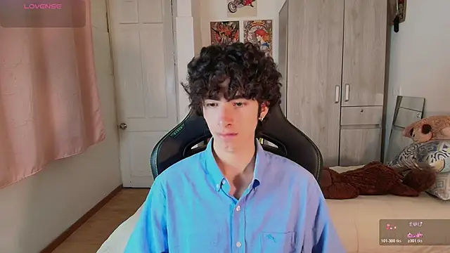 Nude Boy18 online show from 04-23-26, 11:17