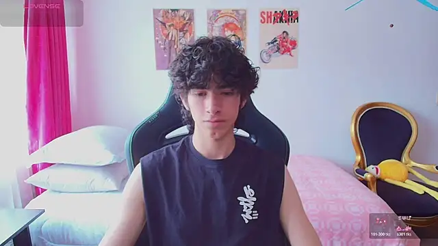 Nude Boy18 online show from 07-17-26, 06:49
