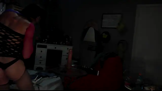 Snapshot of SexMajic chatting on 10-18-25, 08:27 SexMajic online show from 10-18-25, 08:27