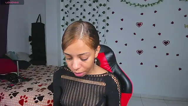 yumi hanna online show from 04-26-26, 12:41