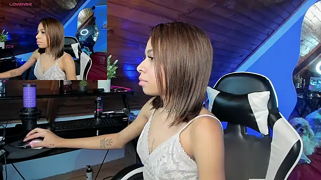 yumi hanna online show from 12-16-25, 02:38