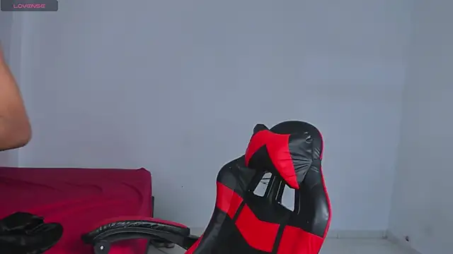 yumi hanna online show from 04-02-26, 04:30