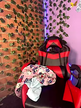 yumi hanna online show from 11-02-25, 09:20