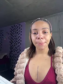 yumi hanna online show from 02-11-26, 01:16