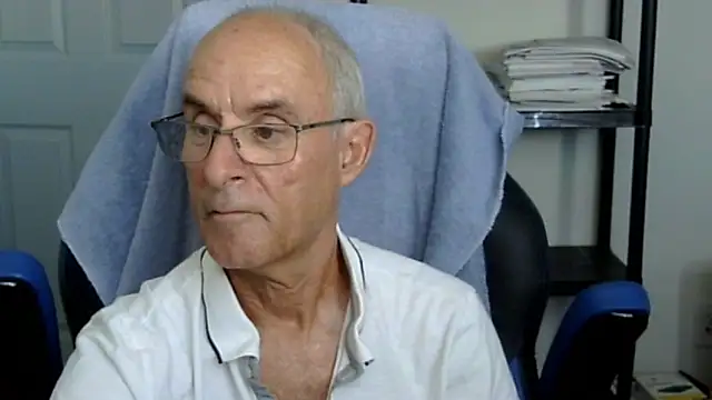 funone1999 online show from 10-31-25, 08:49