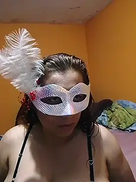 Snapshot of Canela_2020 chatting on 07-16-26, 03:47 Canela 2020 online show from 07-16-26, 03:47