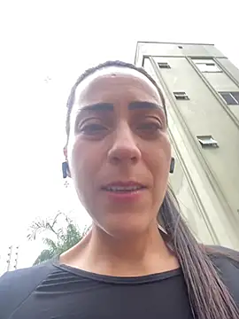 lucioliveira online show from 02-11-26, 01:00