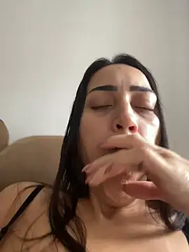 lucioliveira online show from 04-01-26, 01:52