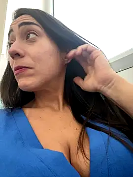 lucioliveira online show from 10-21-25, 02:27