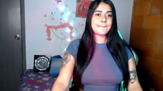 sophiadaza666 online show from 02-10-26, 11:37