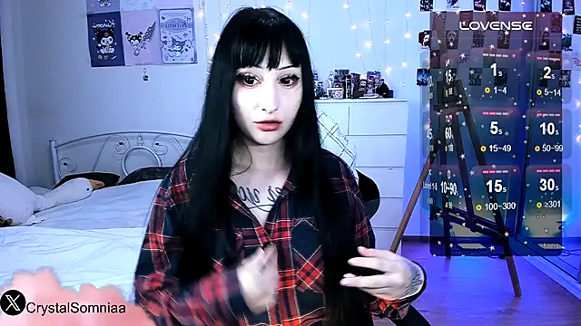 Snapshot of Crystal_somnia chatting on 09-24-25, 05:47 Crystal somnia online show from 09-24-25, 05:47