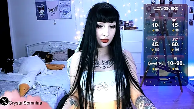 Snapshot of Crystal_somnia chatting on 09-21-25, 09:42 Crystal somnia online show from 09-21-25, 09:42