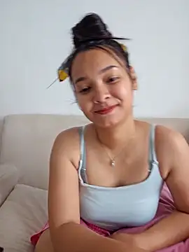 Natural Asian Girl online show from 03-24-26, 08:03