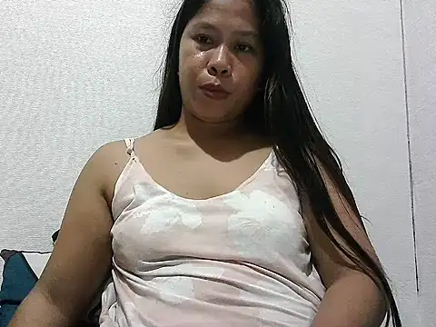 Snapshot of Pilipinalyn23 chatting on 08-03-26, 12:00 Pilipinalyn23 online show from 08-03-26, 12:00