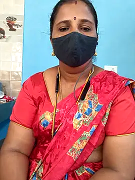 Snapshot of Tamil_Sweety chatting on 11-19-25, 01:49 Tamil Sweety online show from 11-19-25, 01:49