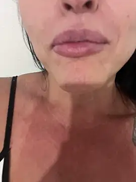 Deusasafada online show from 12-05-25, 08:02