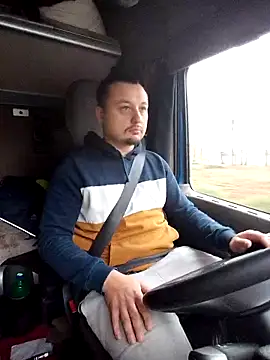 Snapshot of Amberdual chatting on 10-28-25, 06:34 Amberdual online show from 10-28-25, 06:34