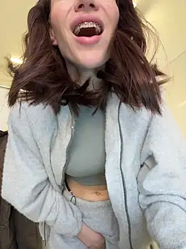 BallerinaCappuccino  online show from 03-07-26, 07:37