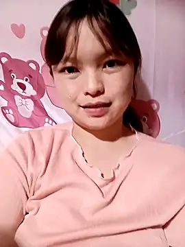 XoiXoi232 online show from 10-31-25, 09:17