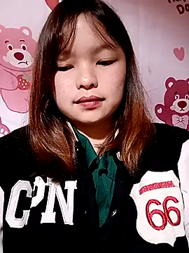 XoiXoi232 online show from 11-04-25, 01:31