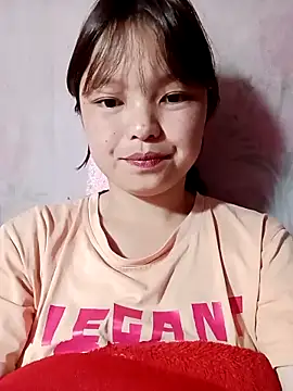 Snapshot of XoiXoi232 chatting on 09-26-25, 02:07 XoiXoi232 online show from 09-26-25, 02:07