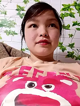 XoiXoi232 online show from 04-13-26, 02:32