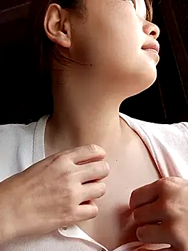 XoiXoi232 online show from 11-07-25, 08:41