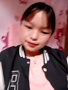 XoiXoi232 online show from 10-25-25, 12:54