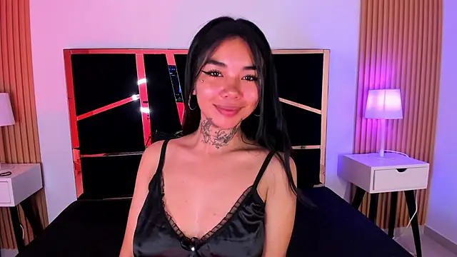 Snapshot of Celeeste18 chatting on 11-04-25, 02:37 Celeeste18 online show from 11-04-25, 02:37