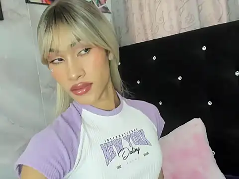 samara novice18 online show from 09-21-25, 06:57