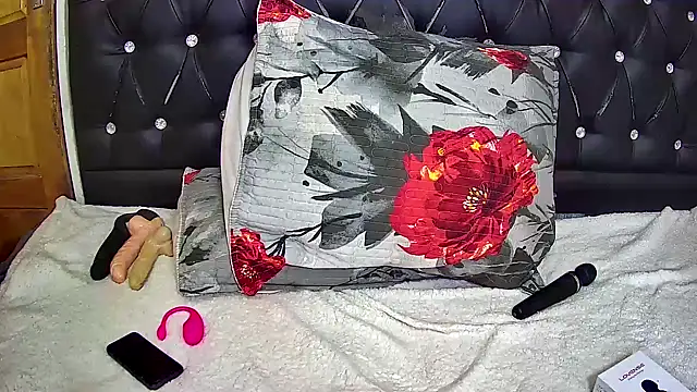 blueyXxX online show from 10-25-25, 12:10