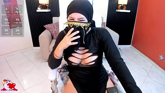 Snapshot of May_hadi chatting on 09-25-25, 05:46 May hadi online show from 09-25-25, 05:46