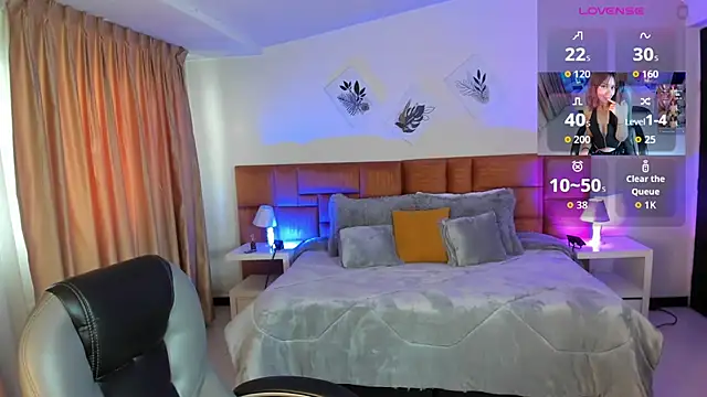 Catti Brie online show from 09-14-25, 12:05