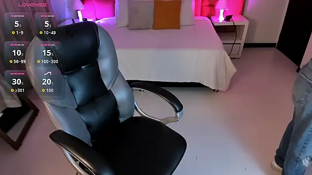 Catti Brie online show from 10-02-25, 11:35