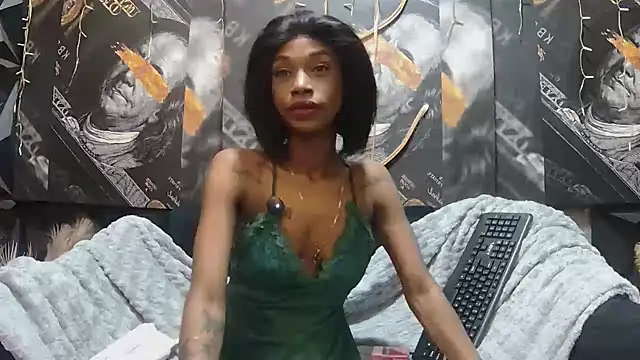 Lilmisbaddyxxx online show from 07-22-26, 08:11