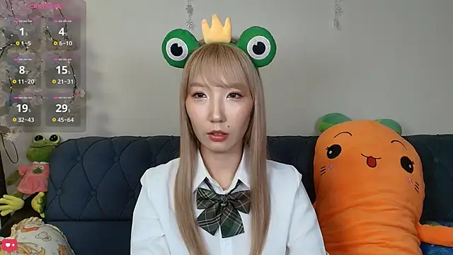 Snapshot of Yume_ko chatting on 04-10-26, 12:23 Yume ko online show from 04-10-26, 12:23