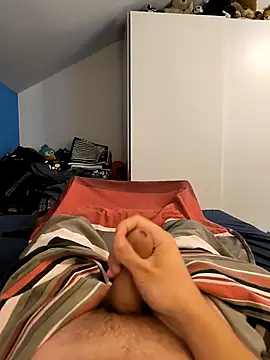 Snapshot of fuckFlo_1 chatting on 09-18-25, 03:15 fuckFlo 1 online show from 09-18-25, 03:15
