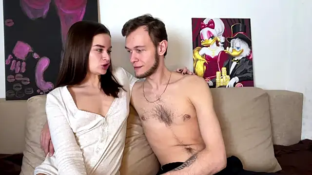 Petal Couple online show from 11-03-25, 02:20