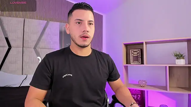 Axel grey  online show from 02-22-26, 12:40