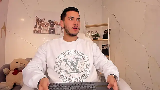 Axel grey  online show from 11-11-25, 12:22