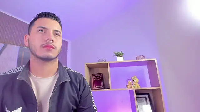 Axel grey  online show from 03-27-26, 12:28