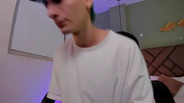 JaydenVillalobos online show from 09-28-25, 07:43