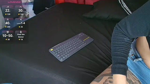 Snapshot of LilithVibe_ chatting on 02-19-26, 02:58 LilithVibe online show from 02-19-26, 02:58