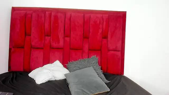 LilithVibe  online show from 10-24-25, 03:05