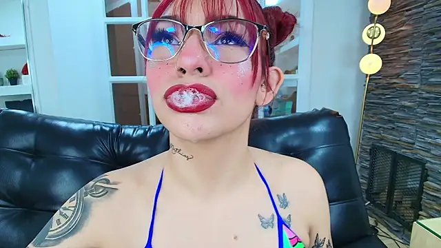 miss   abigail online show from 10-21-25, 06:07