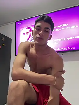 Tylerffoxx online show from 10-17-25, 01:42