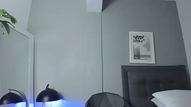 Tylerffoxx online show from 01-08-26, 09:21