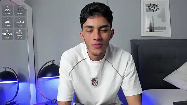 Tylerffoxx online show from 02-04-26, 08:04