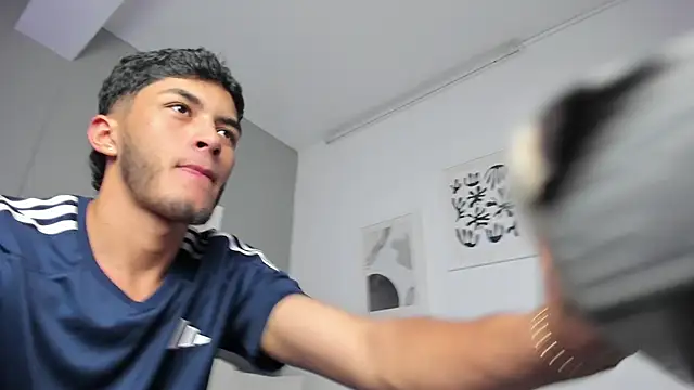 Tylerffoxx online show from 03-11-26, 09:31