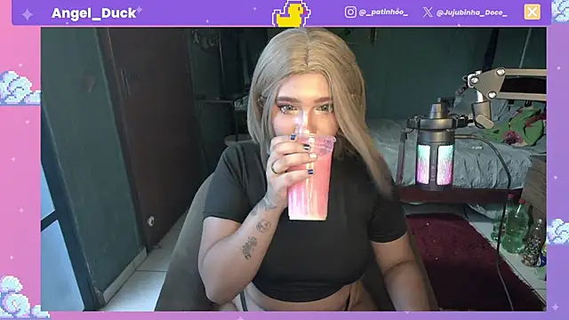 Angel Duck online show from 02-17-26, 09:56